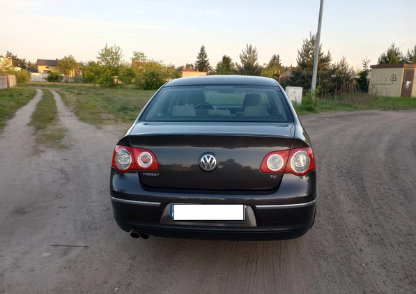Volkswagen Passat cena 16900 przebieg: 268012, rok produkcji 2008 z Kutno małe 37